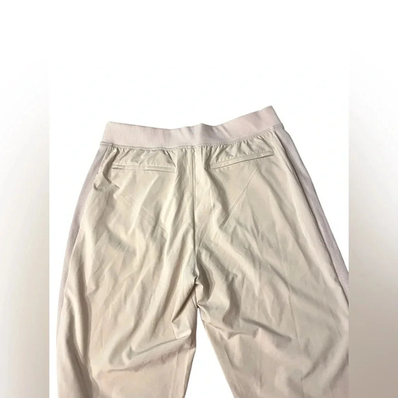 Athleta Womens Pants Beige Brooklyn Mid Rise Ankle Pull On Stretch Sz 12 - Picture 7 of 11